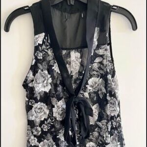 Black and white floral top